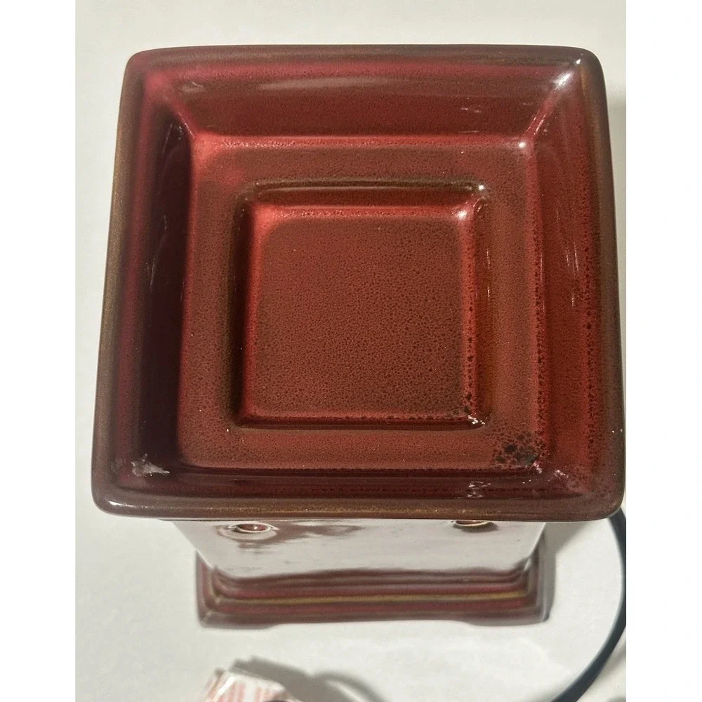 Scentsy Gallery Collection Classic‎ Brick Red Warmer Light Wax Warmer Retired
